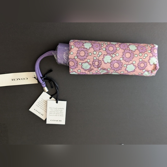 Coach Uv Protection Mini Umbrella In Floral Print In Lily Multi CBM51 NWT - Picture 1 of 4